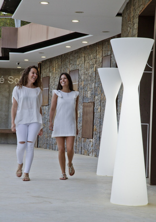 NEW GARDEN lampa podłogowa KONIKA 170  CABLE biała