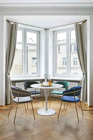 Stół TULIP MARBLE 90 CARRARA biały -      marmur, metal