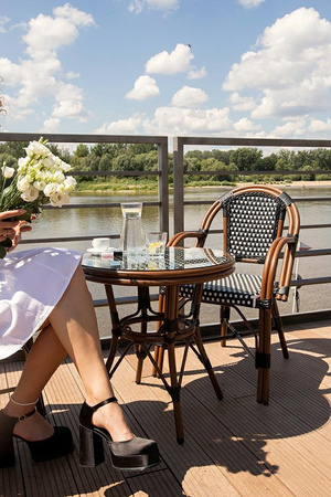 Krzesło ogrodowe CAFE PARIS ARM brązowe   rattan